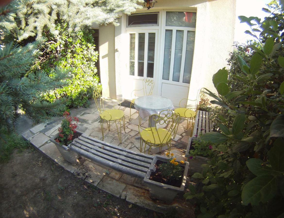 Salona Suite Extérieur photo