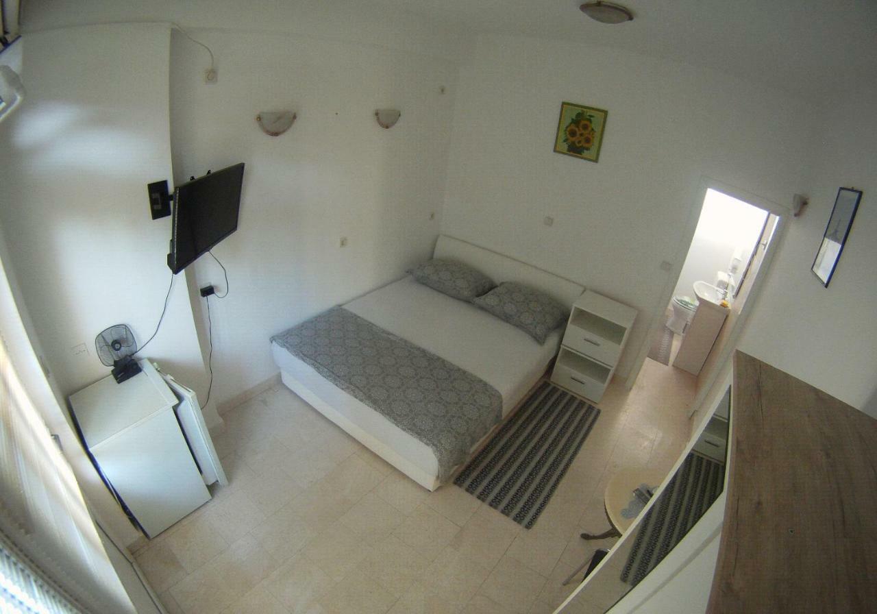 Salona Suite Extérieur photo